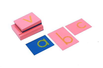 Letras de lija - 
Minúscula en print con caja
(inglés)