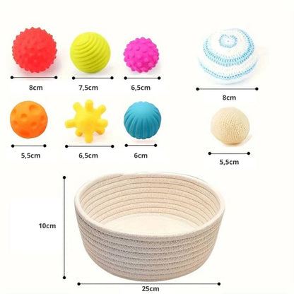 Canasta con pelotas de texturas (hogar)