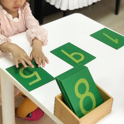 Números de lija con caja