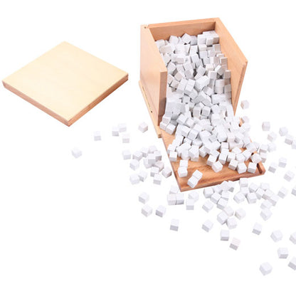 Caja de volumen con 1000 cubos