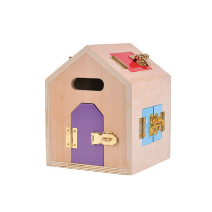 Casita con cerrojos (escuela)