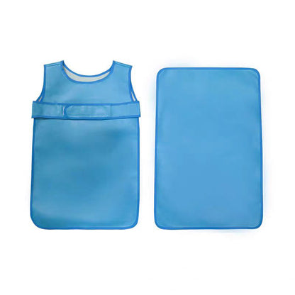 Delantal y protector impermeables (Casa de Niños)