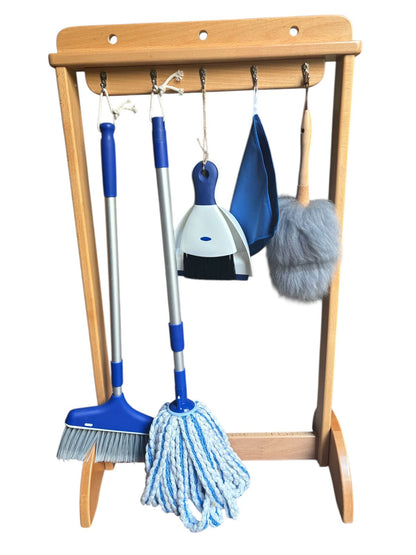 Kit de limpieza con perchero (escuela)