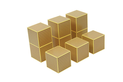 9 Cubos de millar de madera