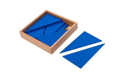 Triángulos azules en caja